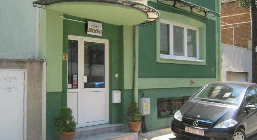 Hostel Bimbo Skopje Esterno foto